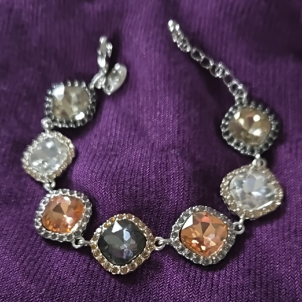 Elegant Gold and Silver Gemstone Bracelet